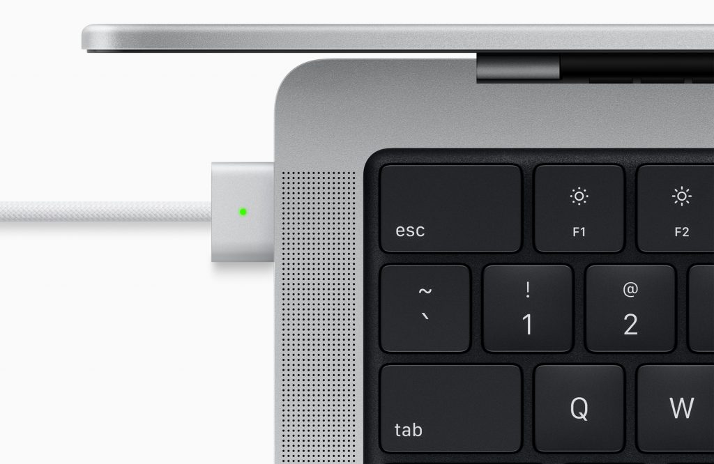 Image showing that the Magsafe charger has returned